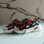 CHUNKY BLACK SNEAKER